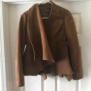 NWT. Tan fitted at waist jacket. Size L.